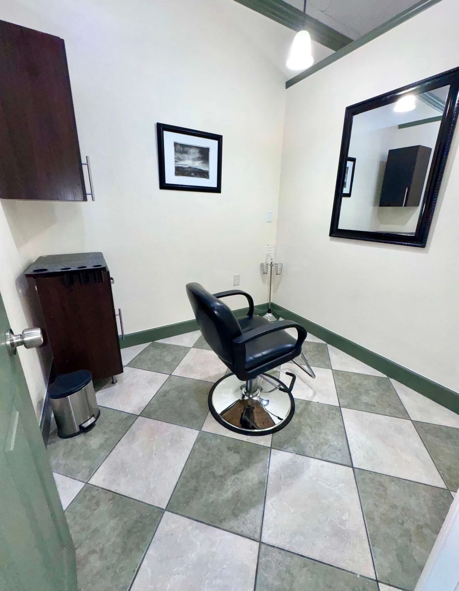 Private salon suite styling station at Kani Salon Suites in Casselberry, Florida